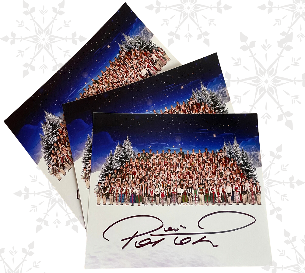 Zimowe zdjęcie zespołu 2025 z autografem